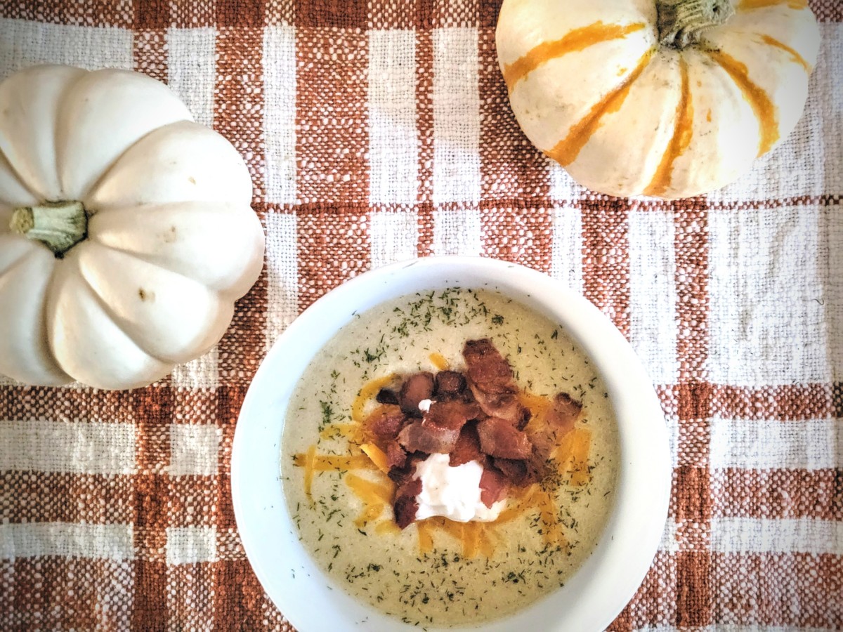 Happy Fall Ya’ll: Loaded Cauliflower Soup